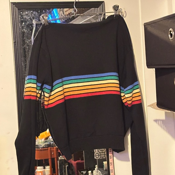 Black sweater with rainbow stripe - Picture 2 of 3